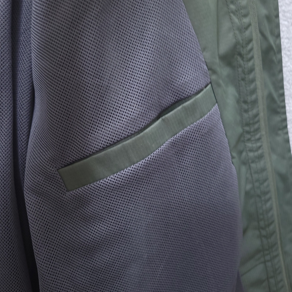 Ski Jacket - Picture 6 of 9